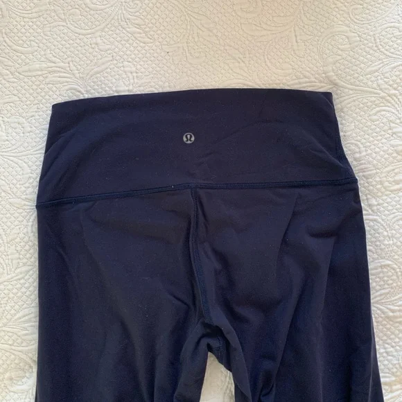 Lululemon Leggings Crop - Picture 3 of 4